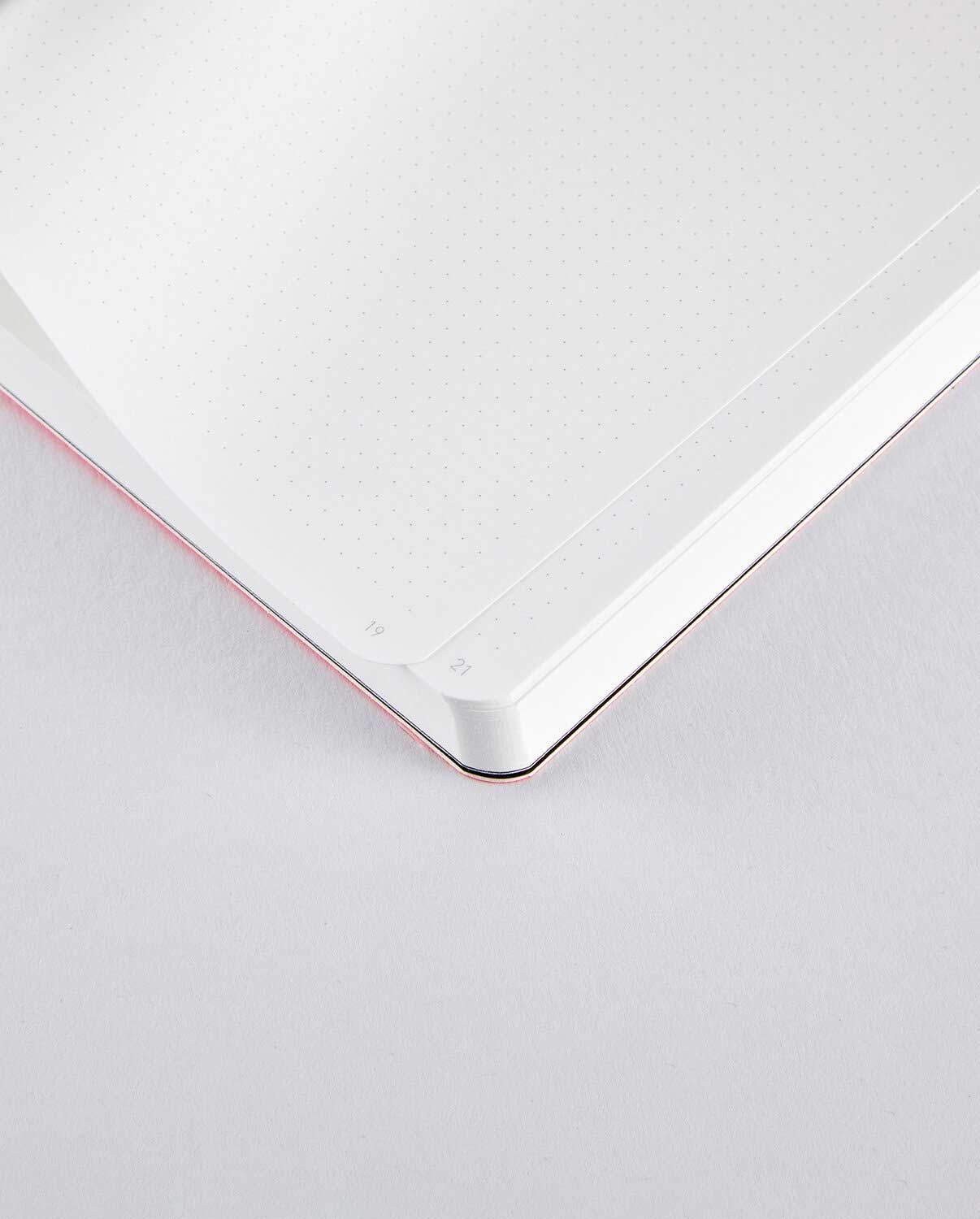 NUUNA Notebook Neon Pink Candy S