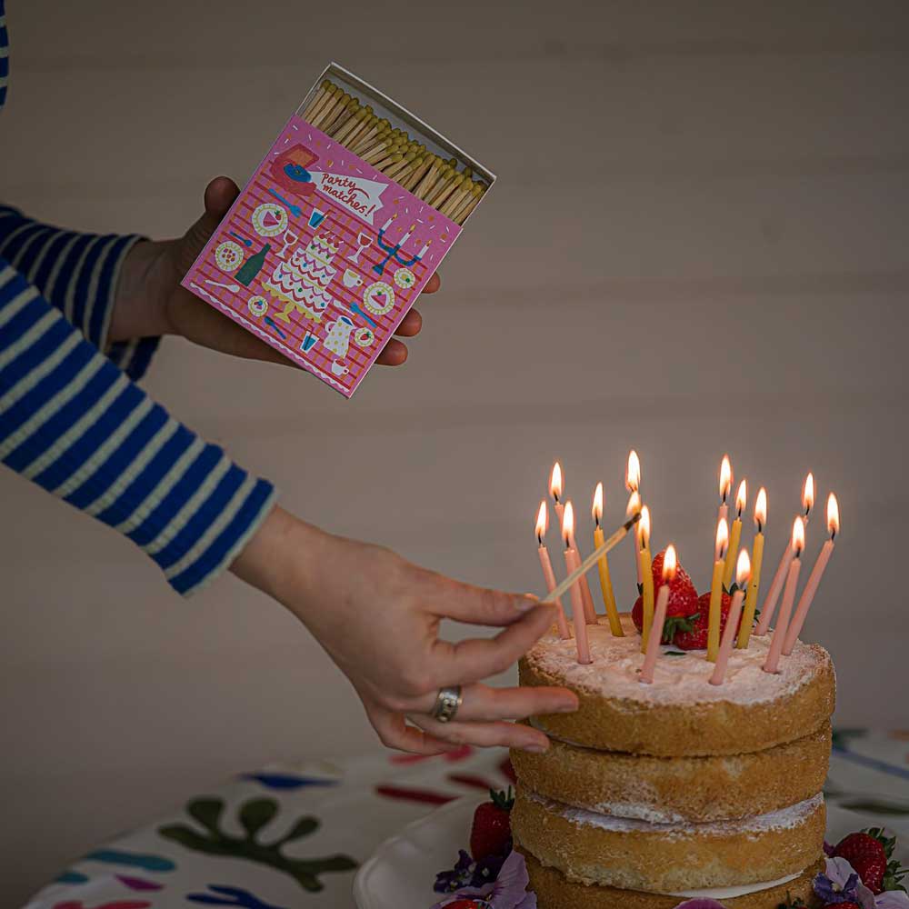 Luxury Matches Picnic Party B393