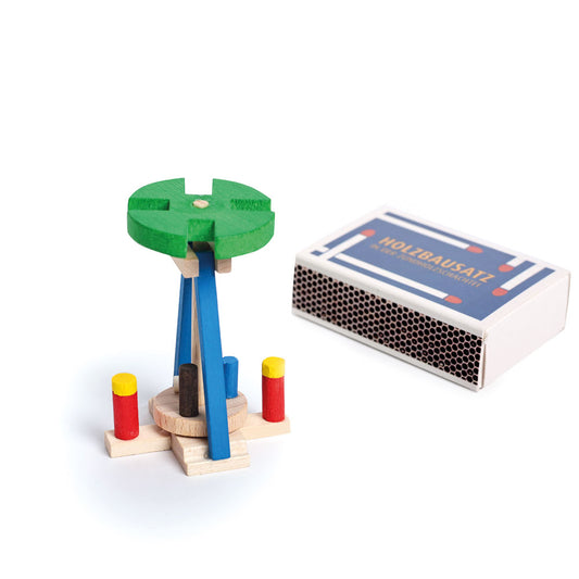 Wooden pyramid construction kit