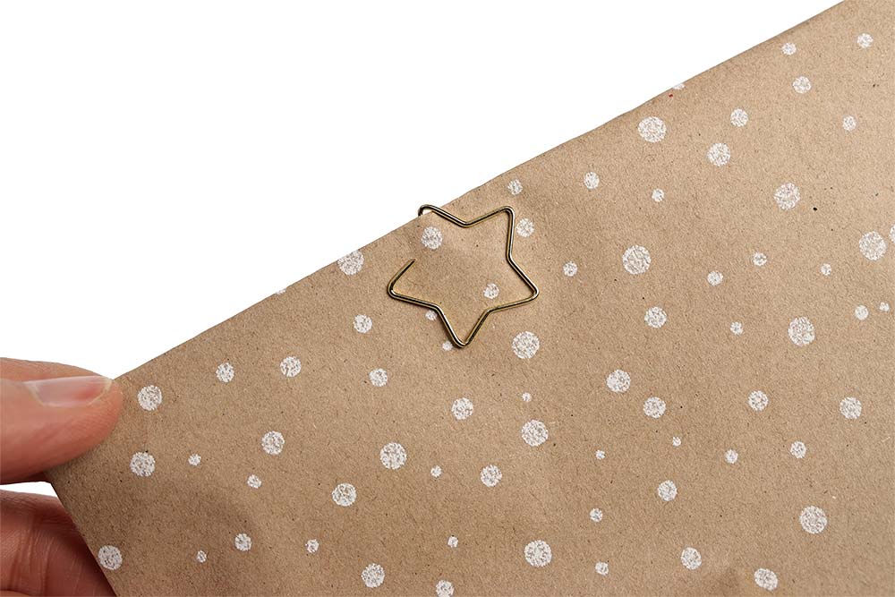 Metal clip Moon and Star Gold